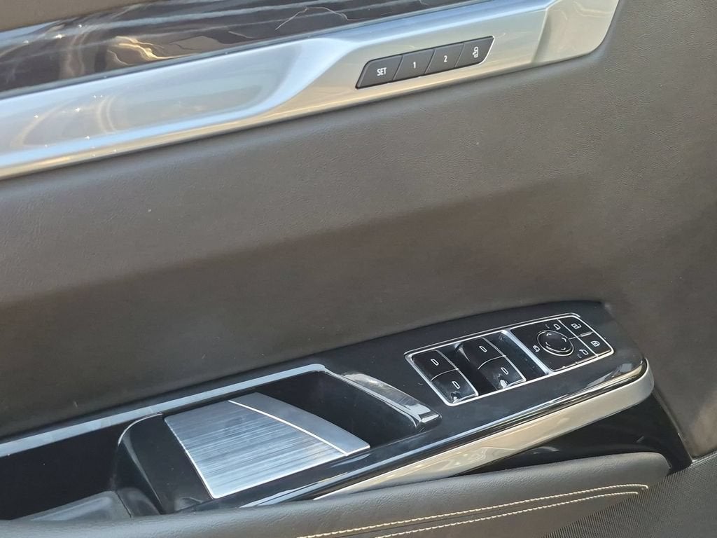 2025 Cadillac Escalade Sport