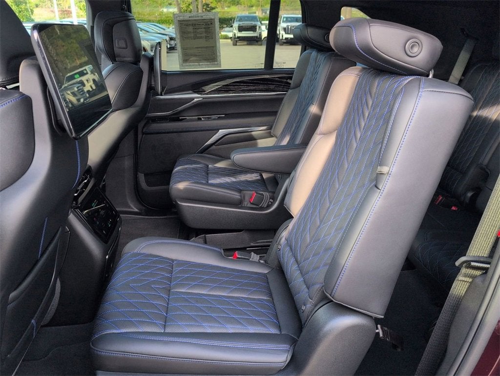 2026 Cadillac ESCALADE IQ Sport