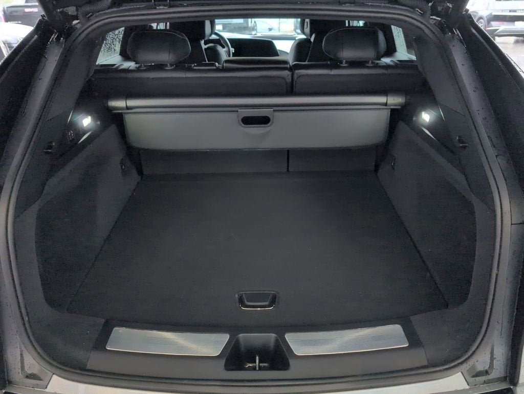 2026 Cadillac LYRIQ V-Series