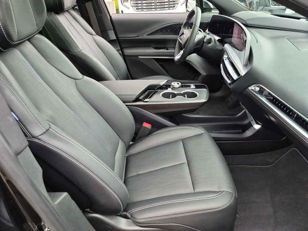 2026 Cadillac LYRIQ V-Series