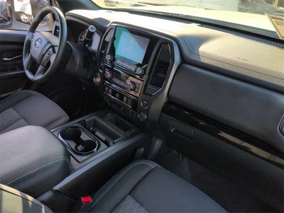 2024 Nissan Titan SV