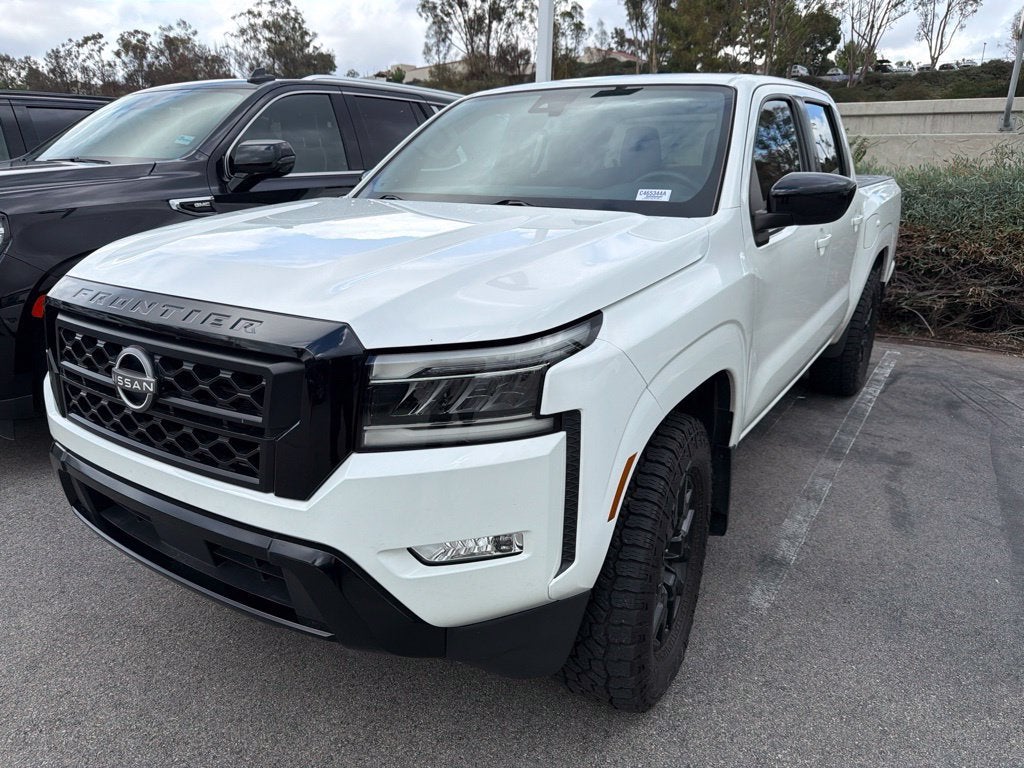 2023 Nissan Frontier SV