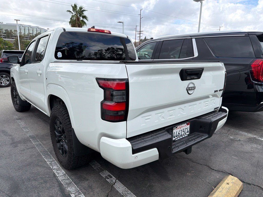 2023 Nissan Frontier SV