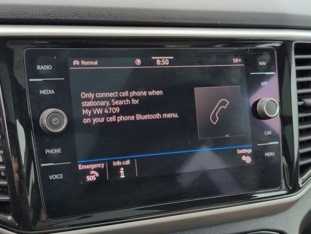 2022 Volkswagen Atlas Cross Sport 3.6L V6 SEL R-Line