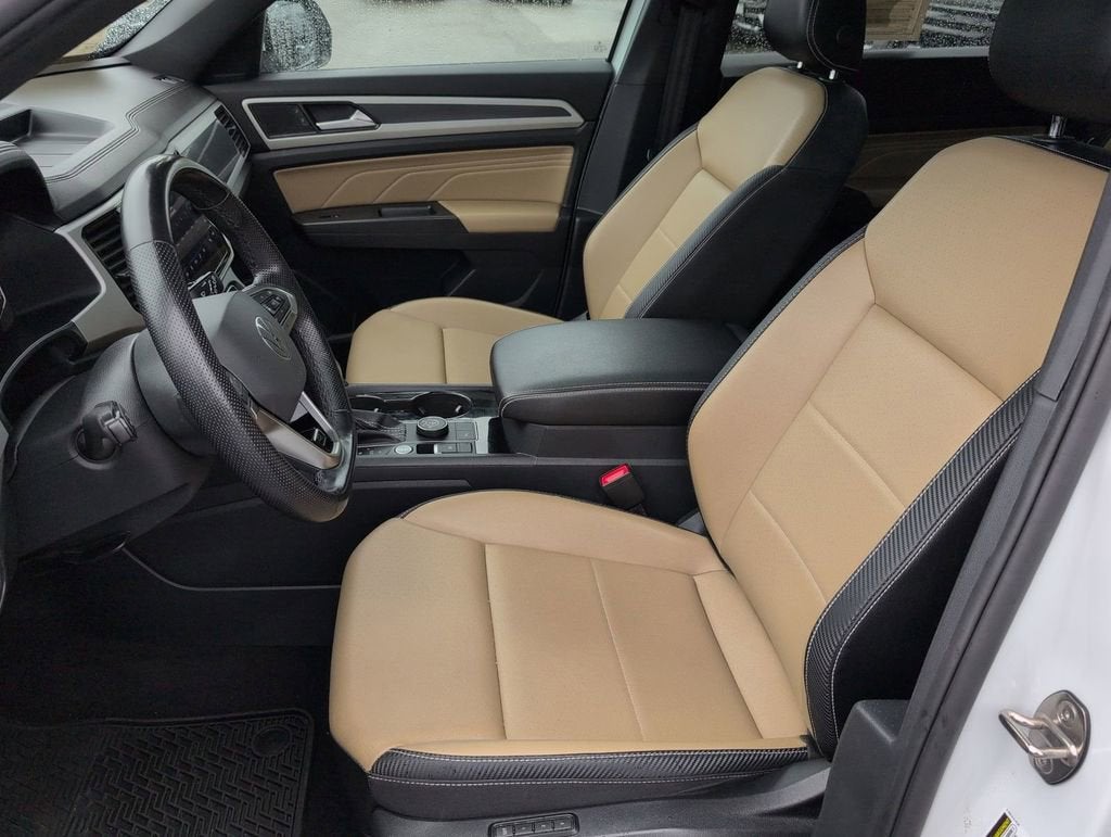 2022 Volkswagen Atlas Cross Sport 3.6L V6 SEL R-Line