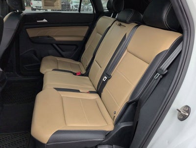 2022 Volkswagen Atlas Cross Sport 3.6L V6 SEL R-Line