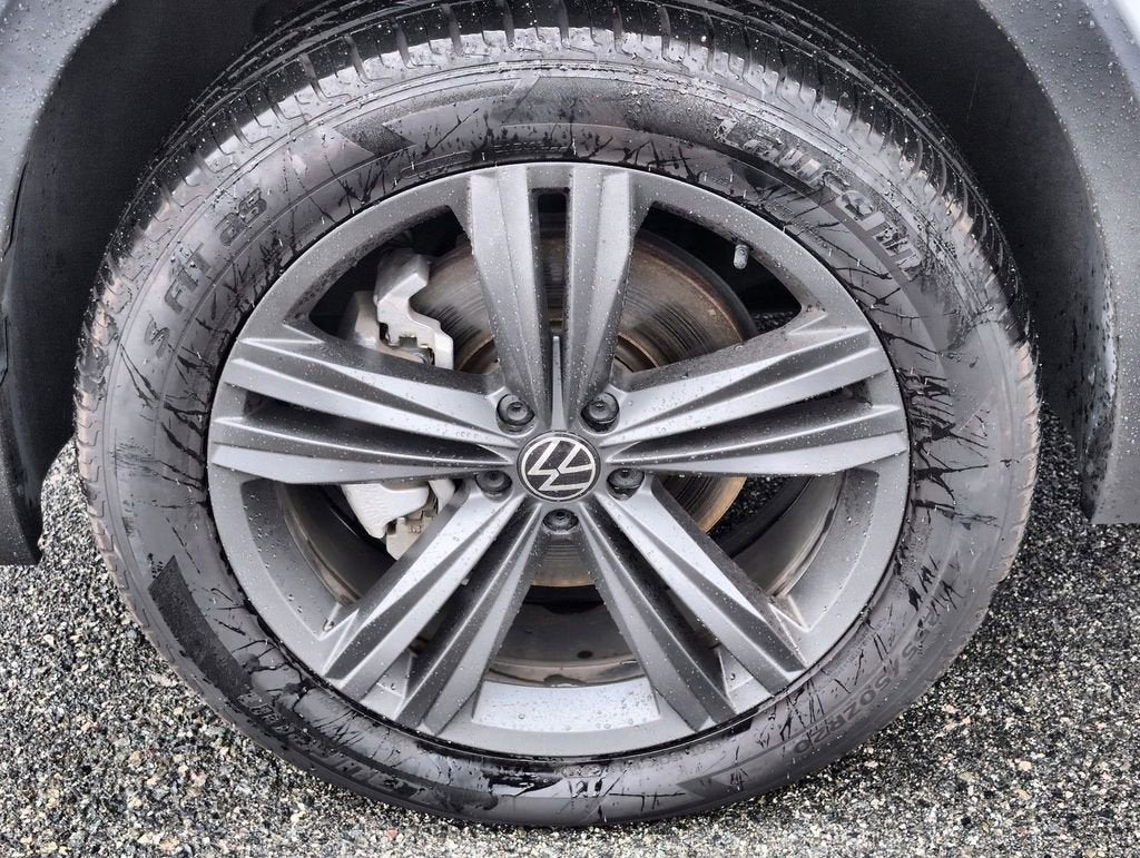 2022 Volkswagen Atlas Cross Sport 3.6L V6 SEL R-Line