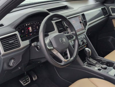 2022 Volkswagen Atlas Cross Sport 3.6L V6 SEL R-Line