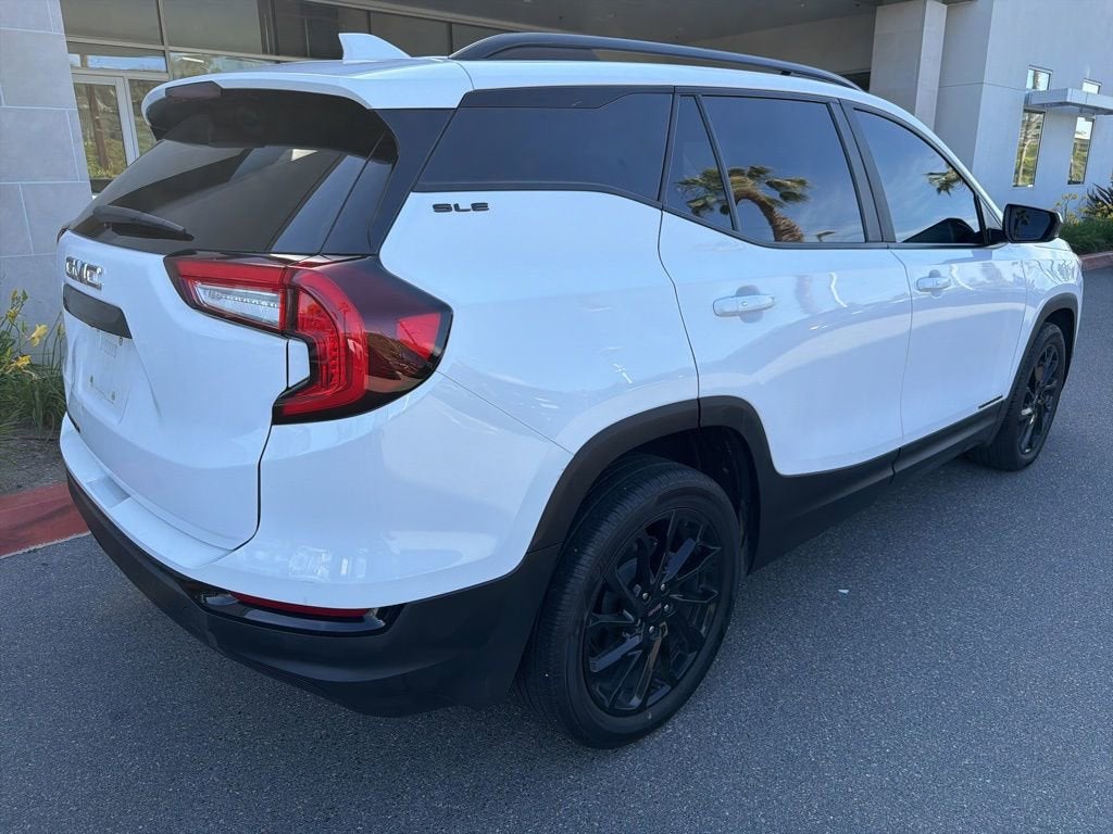 2023 GMC Terrain SLE