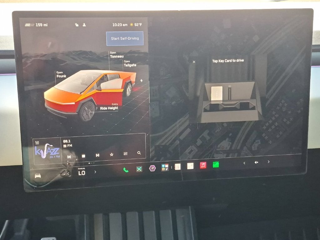 2024 Tesla Cybertruck Base