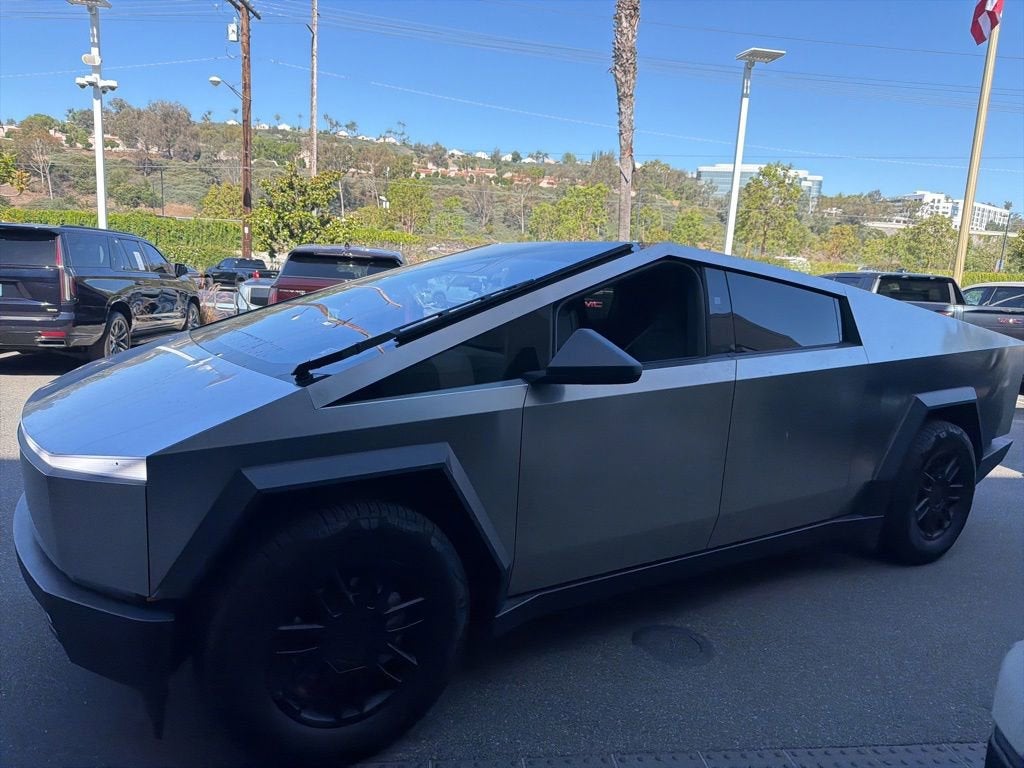 2025 Tesla Cybertruck Base