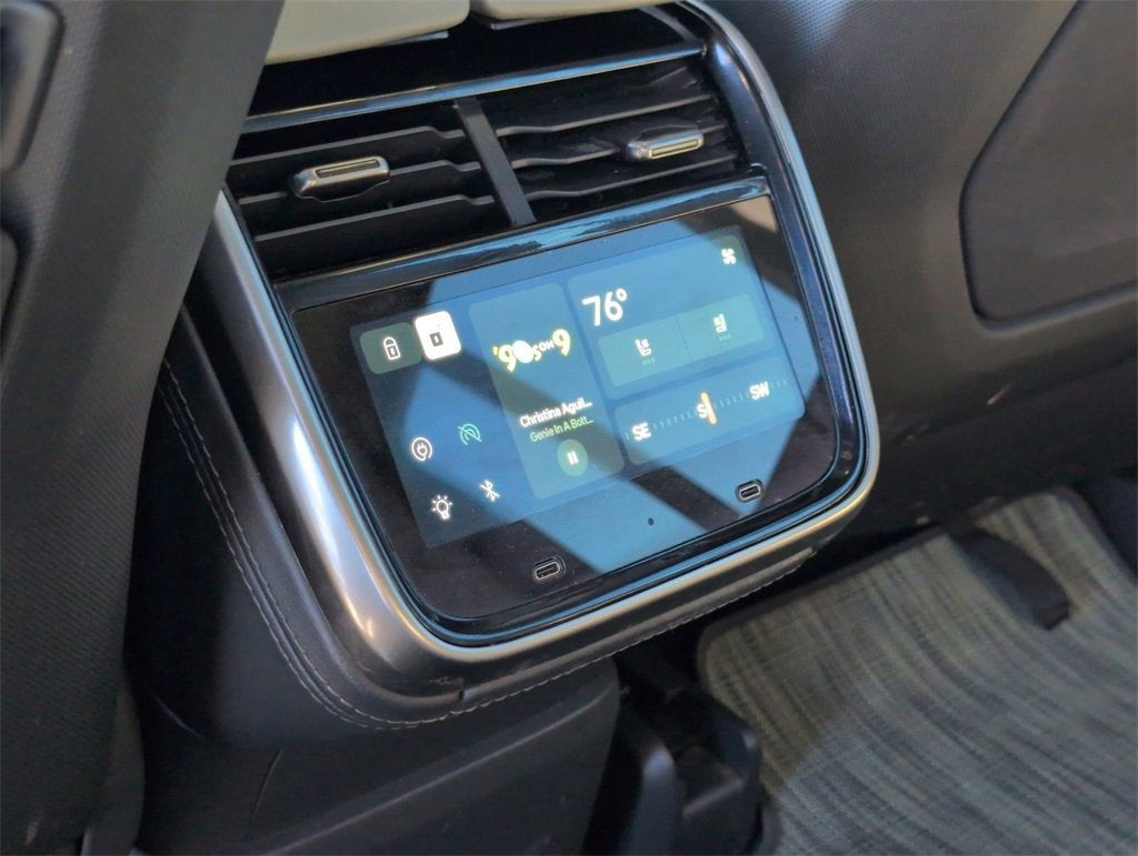 2023 RIVIAN R1S Adventure