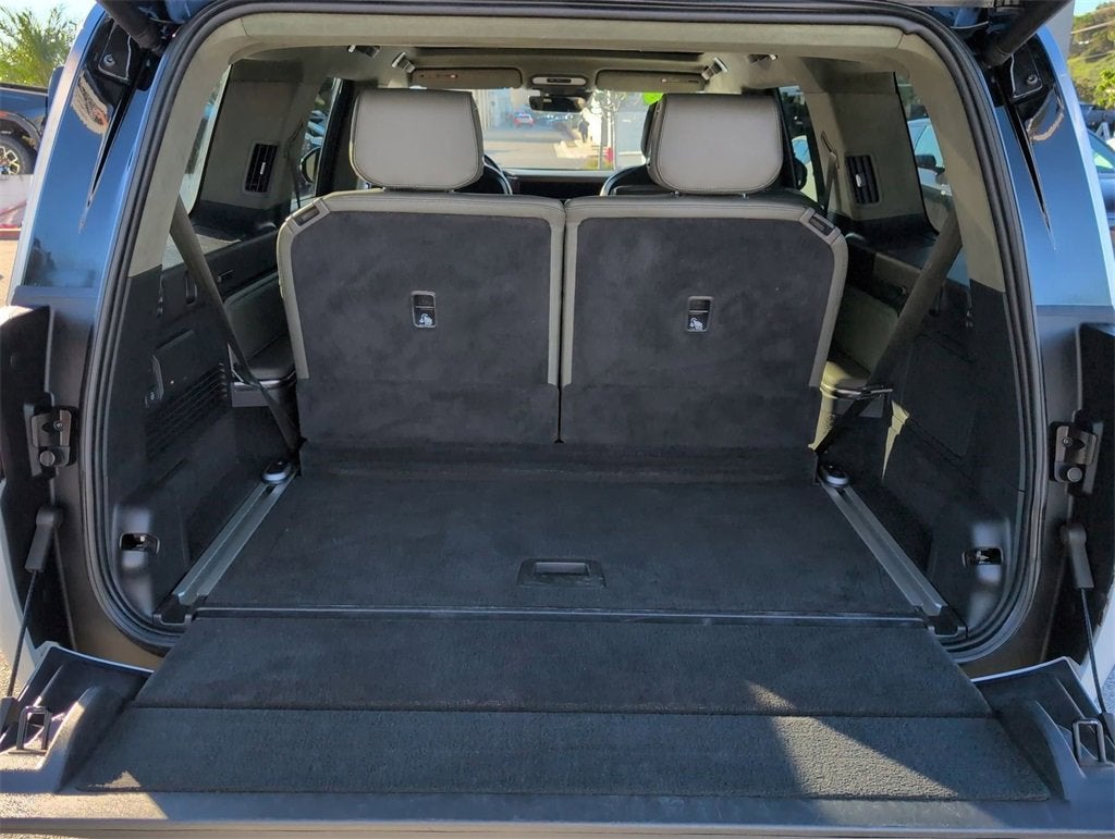 2023 RIVIAN R1S Adventure