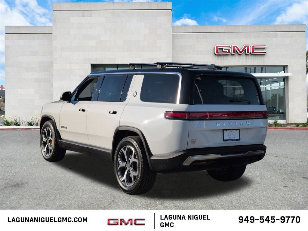 2023 RIVIAN R1S Adventure