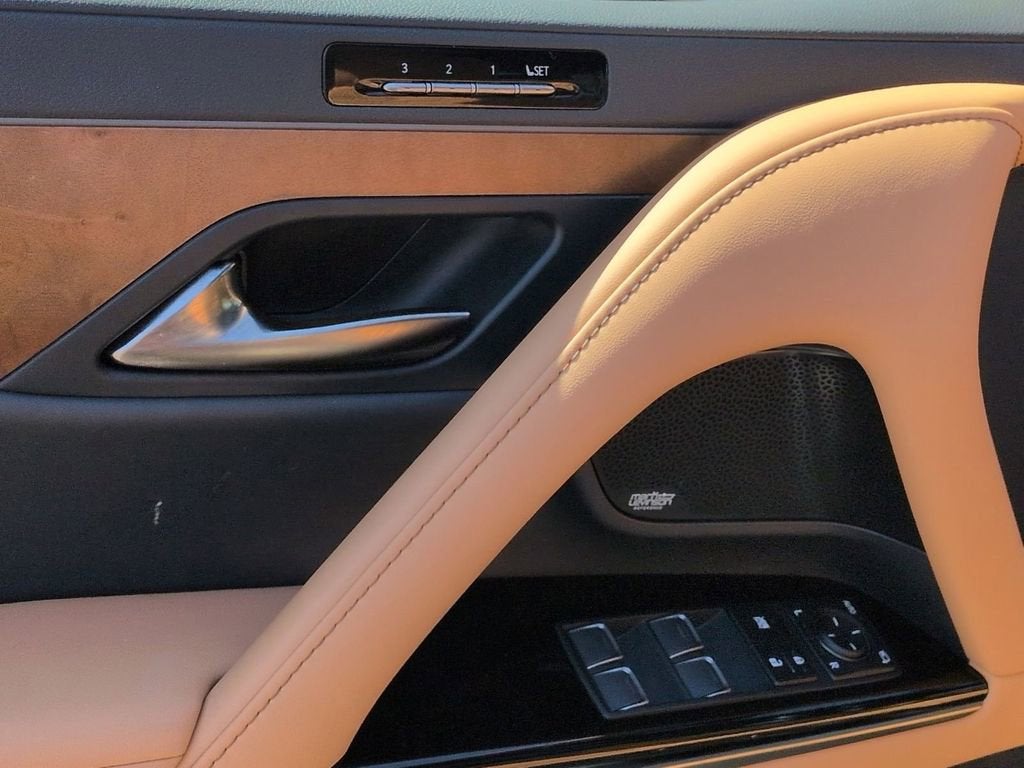 2024 Lexus LX LX 600 Premium