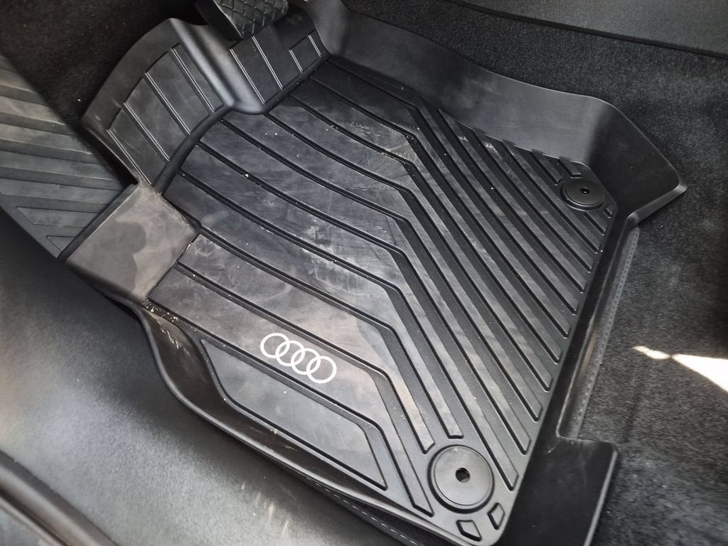 2026 Audi Q3 S line