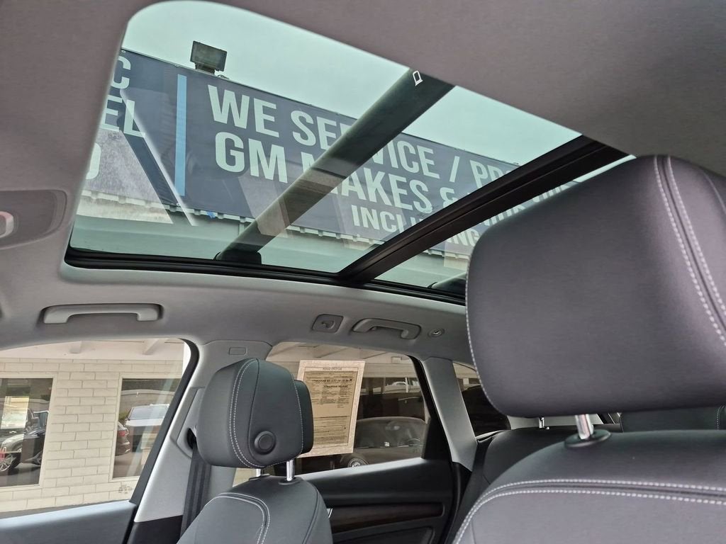 2022 Audi Q5 S line Premium