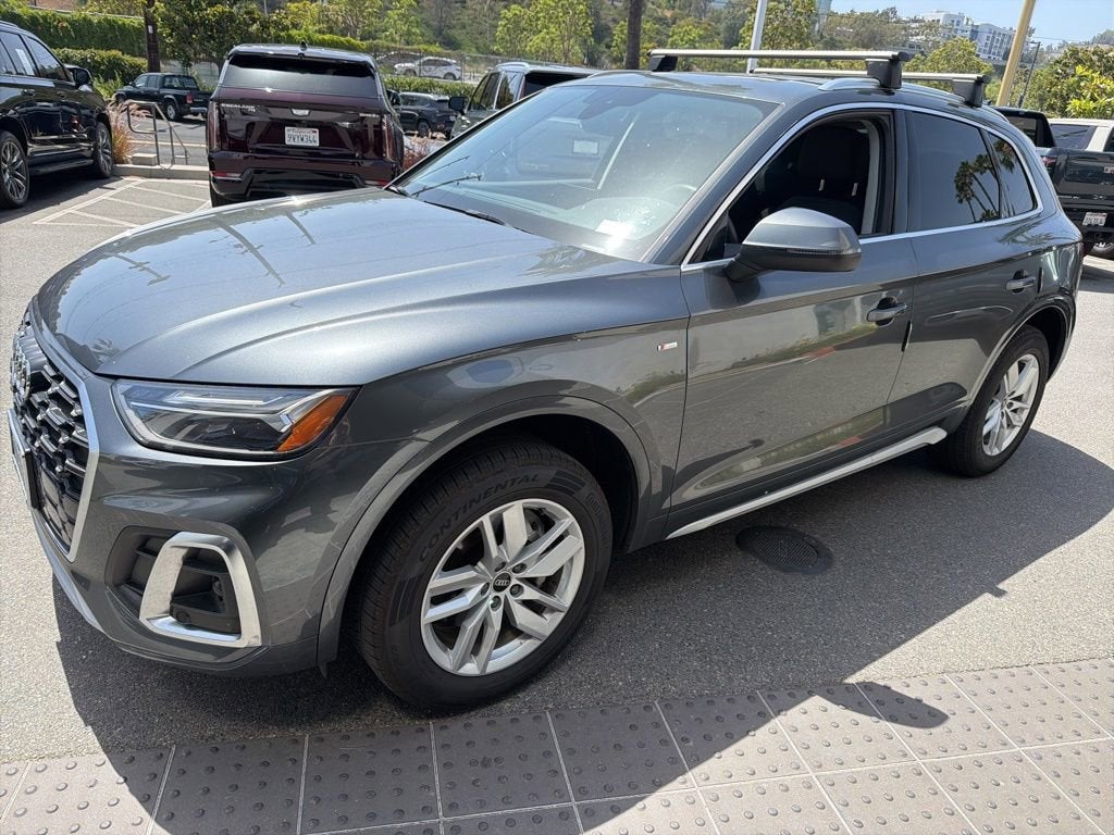 2022 Audi Q5 S line Premium