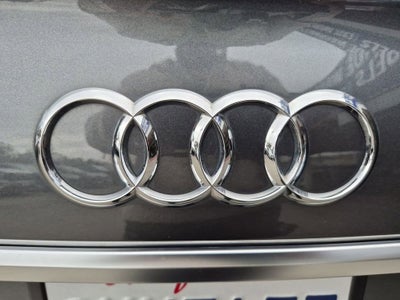 2022 Audi Q5 S line Premium