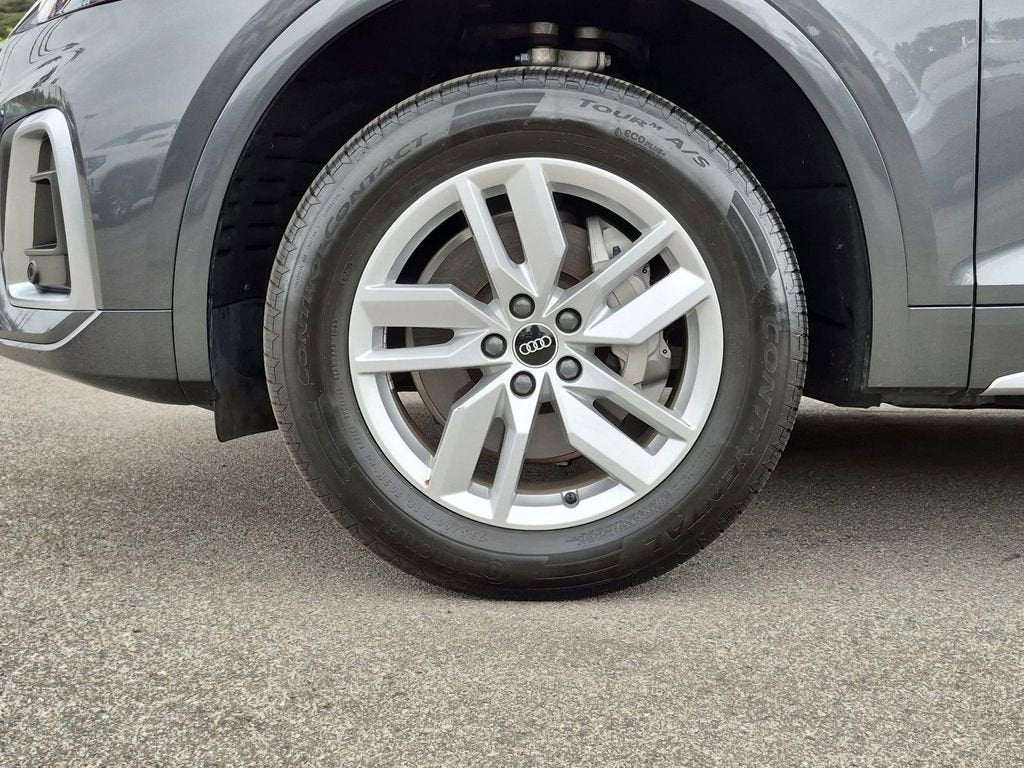 2022 Audi Q5 S line Premium