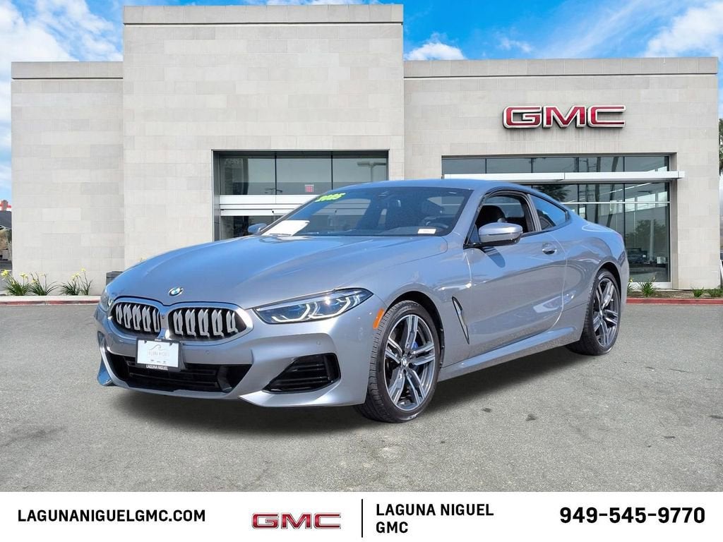 2025 BMW 8 Series 840i