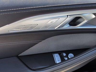 2025 BMW 8 Series 840i