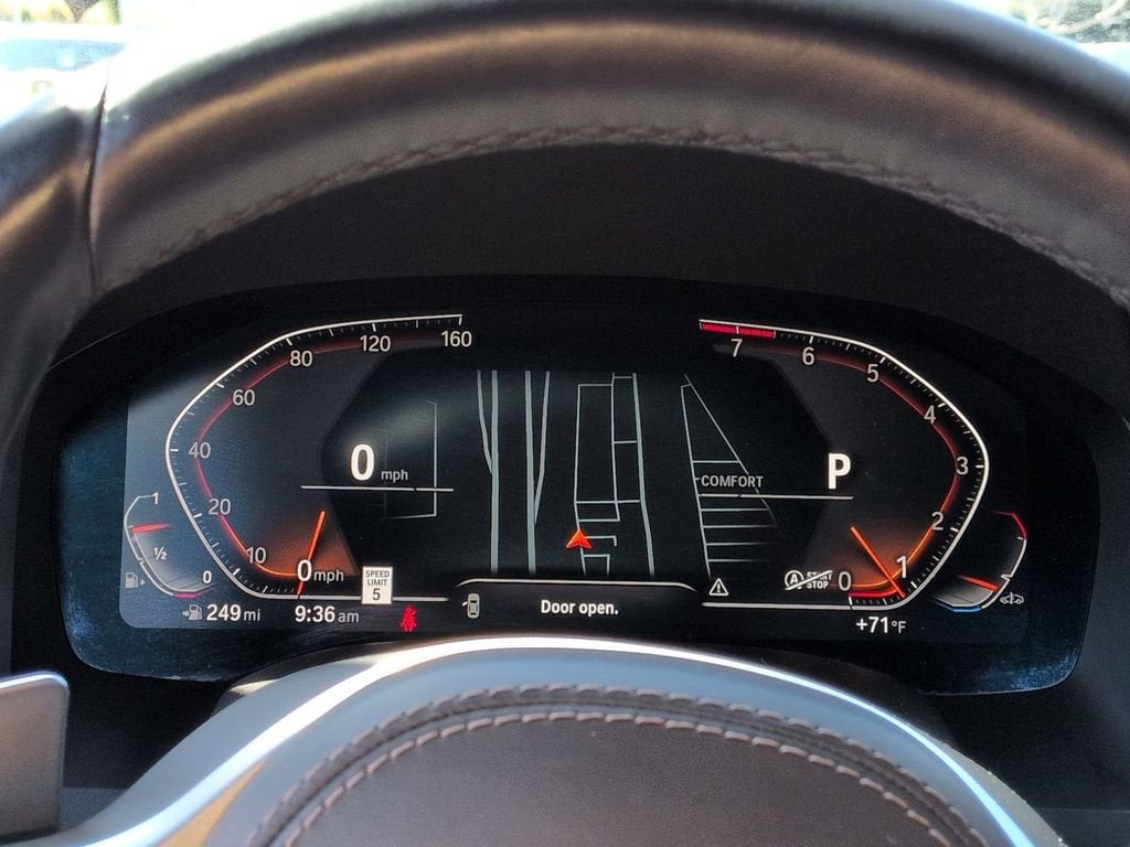 2025 BMW 8 Series 840i