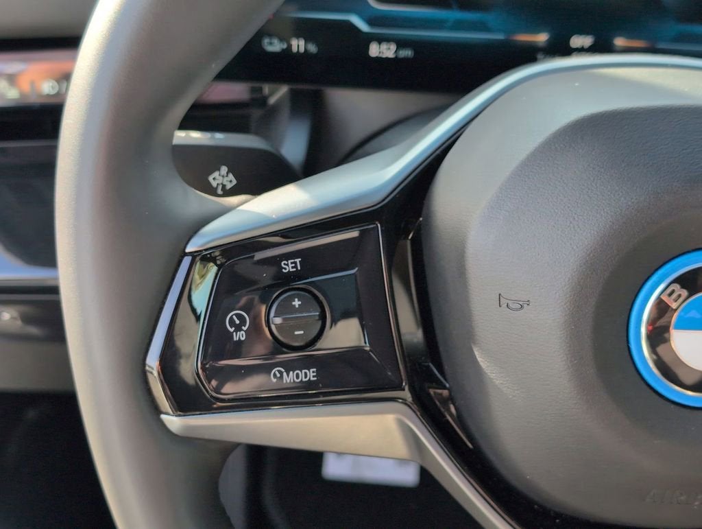 2024 BMW i5 eDrive40