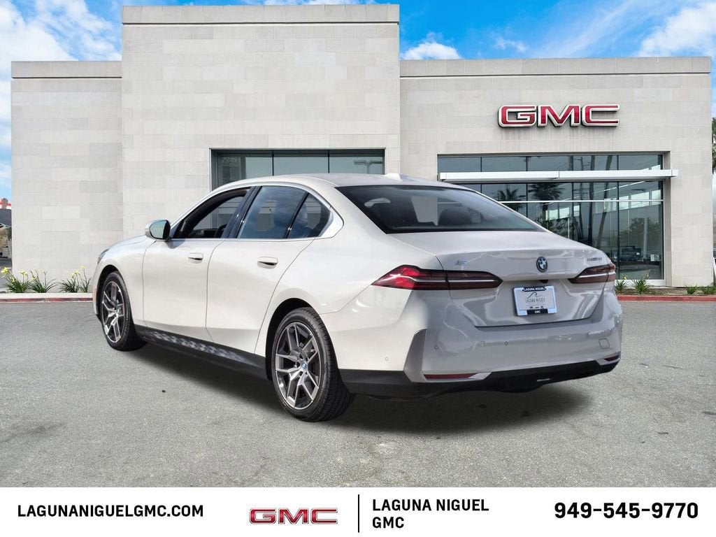 2024 BMW i5 eDrive40