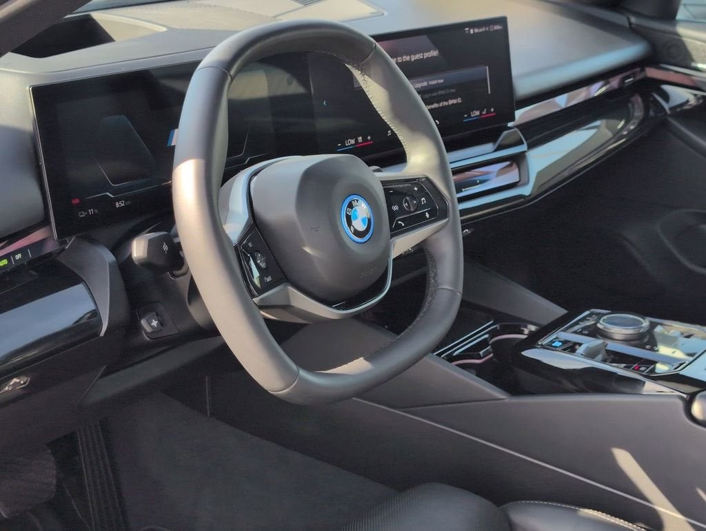 2024 BMW i5 eDrive40