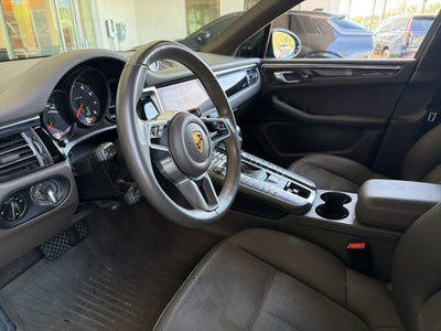 2021 Porsche Macan Base
