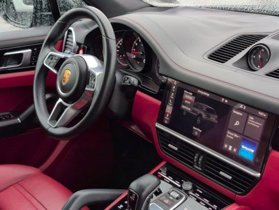 2021 Porsche Cayenne Base