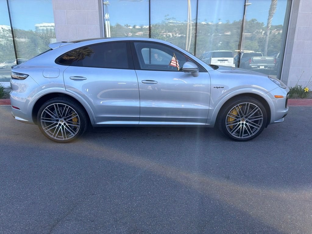 2020 Porsche Cayenne Turbo S E-Hybrid