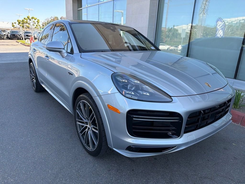 2020 Porsche Cayenne Turbo S E-Hybrid