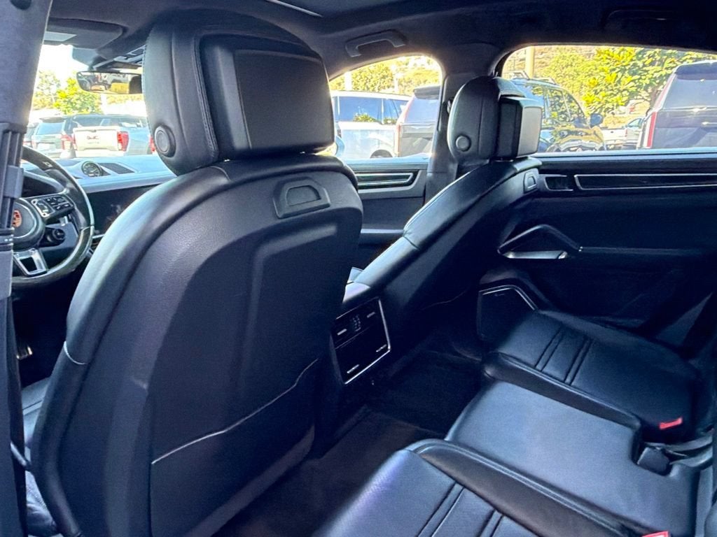 2020 Porsche Cayenne Turbo S E-Hybrid